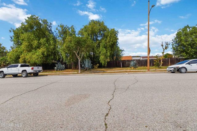 2874 School Street, Simi Valley, CA 93065