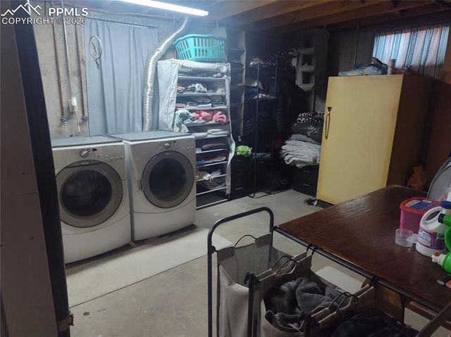 37 Massari Road, Pueblo, CO 81001