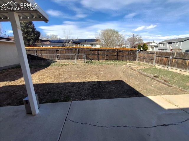 37 Massari Road, Pueblo, CO 81001