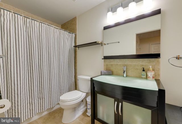 1120 BRIANS WAY, Wayne, PA 19087