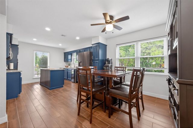 5722 Arncliffe Drive, Houston, TX 77088