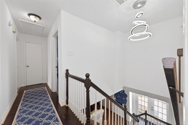 5722 Arncliffe Drive, Houston, TX 77088