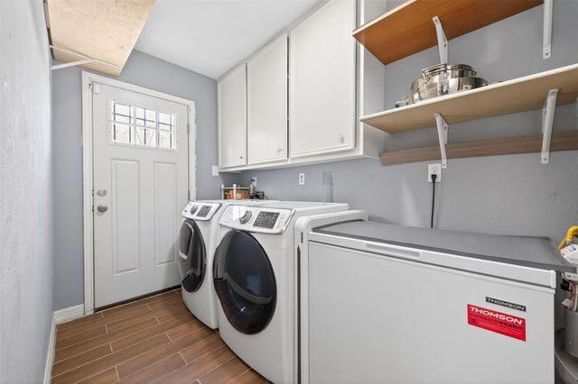 5722 Arncliffe Drive, Houston, TX 77088