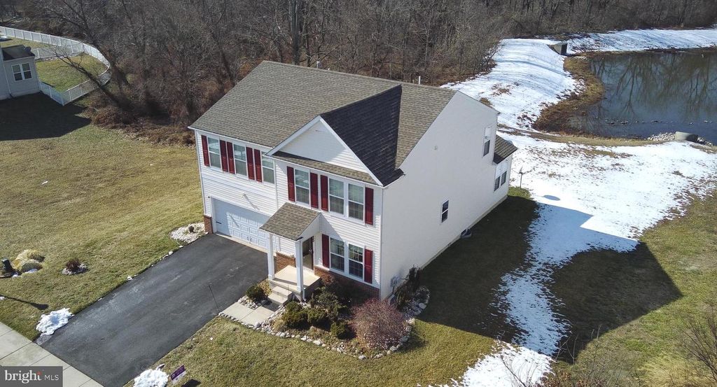 232 W PEMBROOKE DR, Smyrna, DE 19977