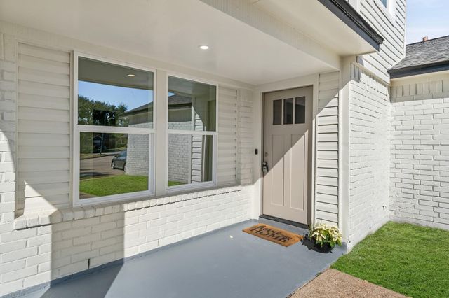 11003 Landsbury Court, Houston, TX 77099