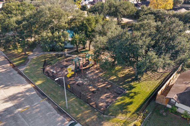 11003 Landsbury Court, Houston, TX 77099