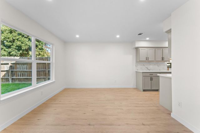 11003 Landsbury Court, Houston, TX 77099