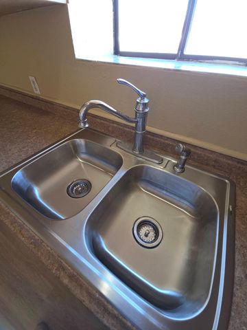 513 Gabaldon Road, Belen, NM 87002