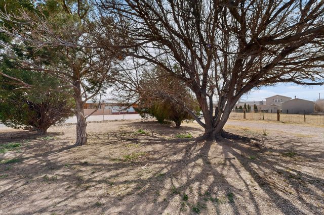 513 Gabaldon Road, Belen, NM 87002