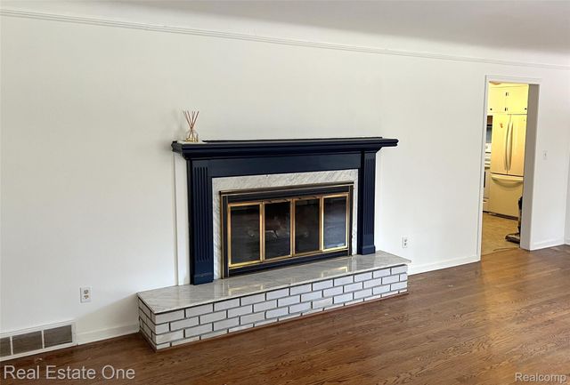 3210 Lake George Road, Oakland Charter Township, MI 48363