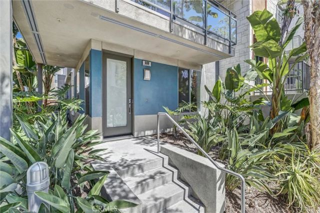 600 Rockfeller, Irvine, CA 92612