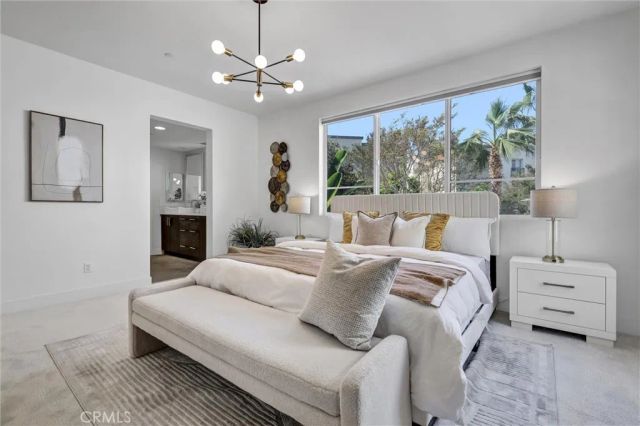 600 Rockfeller, Irvine, CA 92612