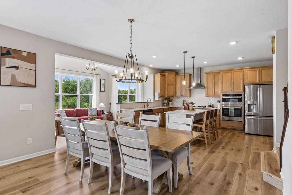 8143 Haywood Drive, Lino Lakes, MN 55014 — exterior