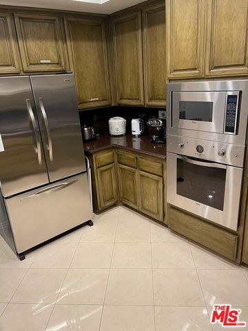 2142 CENTURY PARK Lane 108, Los Angeles, CA 90067