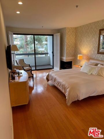 2142 CENTURY PARK Lane 108, Los Angeles, CA 90067