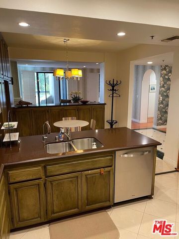 2142 CENTURY PARK Lane 108, Los Angeles, CA 90067