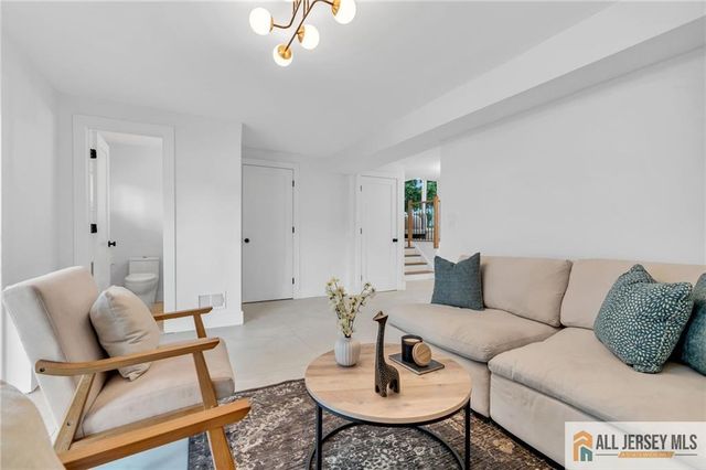 52 Gaub Road, Old Bridge, NJ 08857