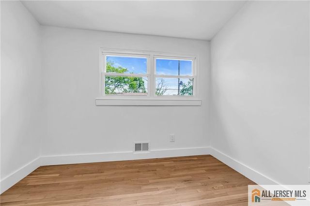 52 Gaub Road, Old Bridge, NJ 08857