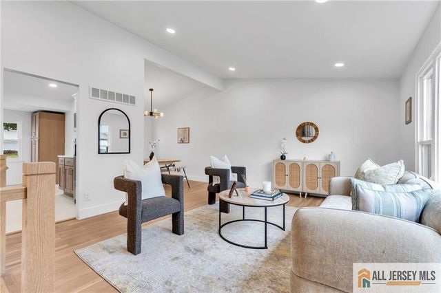 52 Gaub Road, Old Bridge, NJ 08857