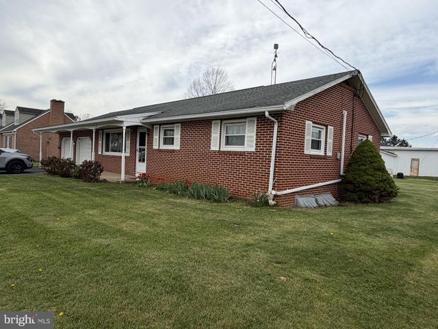 7935 SCENIC DRIVE, Shippensburg, PA 17257