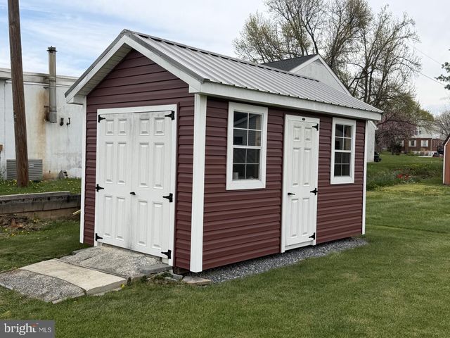 7935 SCENIC DRIVE, Shippensburg, PA 17257