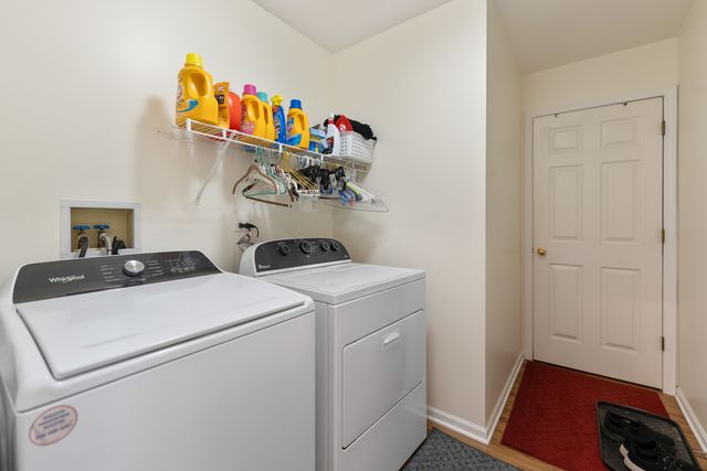 1080 Wakefield Drive, Elgin, IL 60120