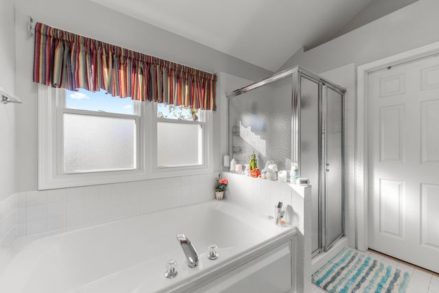 1080 Wakefield Drive, Elgin, IL 60120