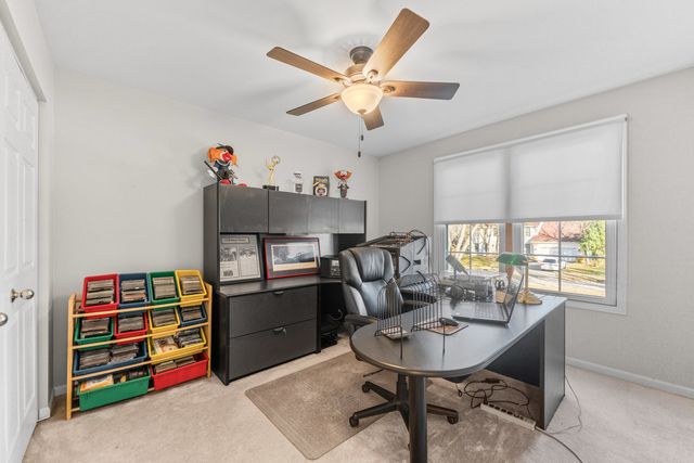 1080 Wakefield Drive, Elgin, IL 60120