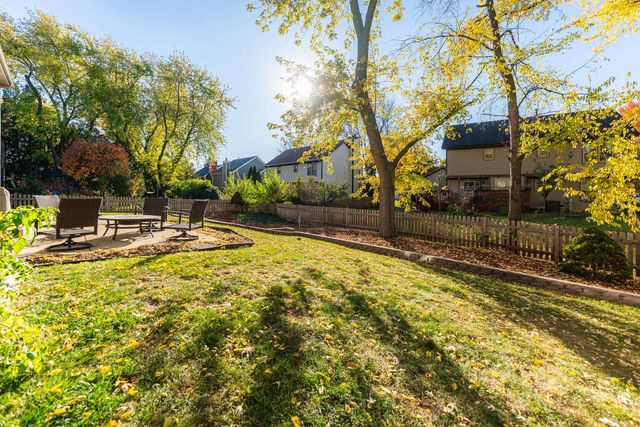 1080 Wakefield Drive, Elgin, IL 60120