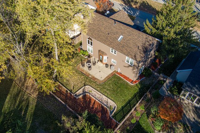 1080 Wakefield Drive, Elgin, IL 60120