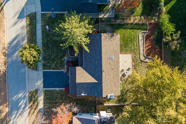 1080 Wakefield Drive, Elgin, IL 60120