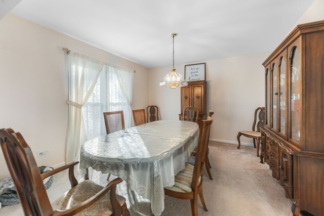 1080 Wakefield Drive, Elgin, IL 60120