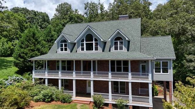 29 Caboose Lane, Hayesville, NC 28904
