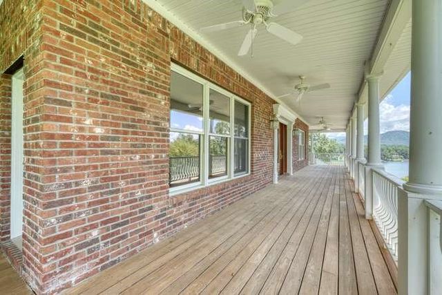 29 Caboose Lane, Hayesville, NC 28904