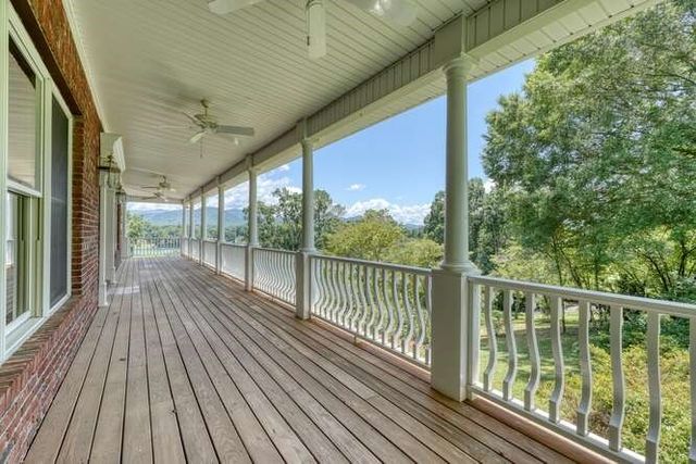 29 Caboose Lane, Hayesville, NC 28904