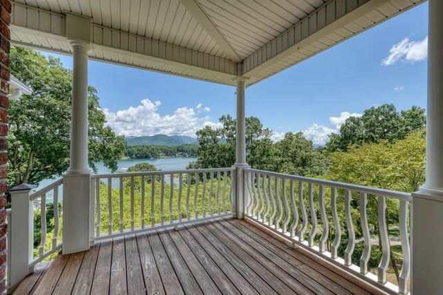 29 Caboose Lane, Hayesville, NC 28904
