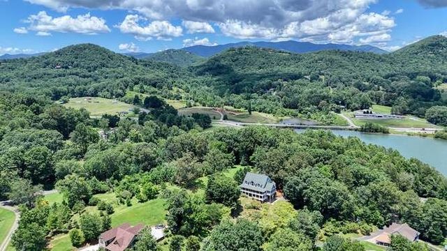 29 Caboose Lane, Hayesville, NC 28904