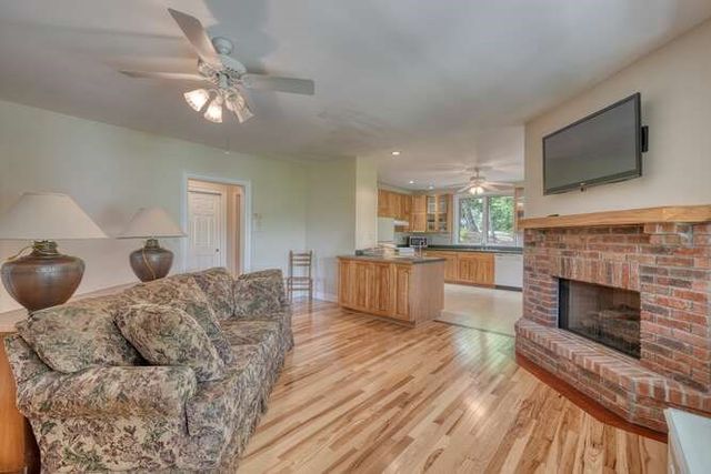 29 Caboose Lane, Hayesville, NC 28904