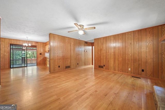 509 Ponderosa Road, Ellijay, GA 30540