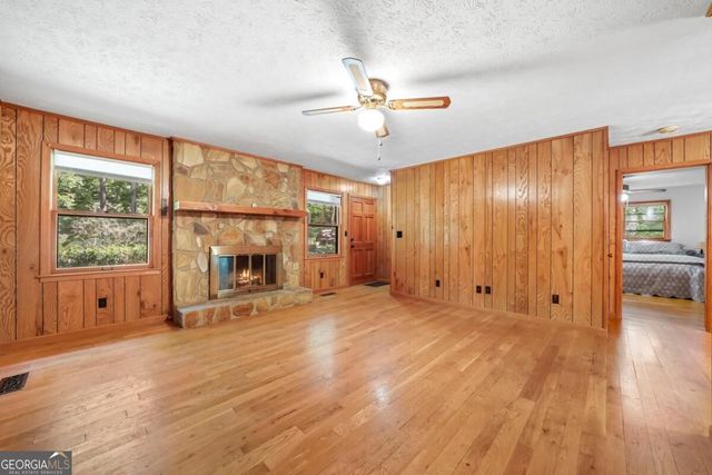 509 Ponderosa Road, Ellijay, GA 30540