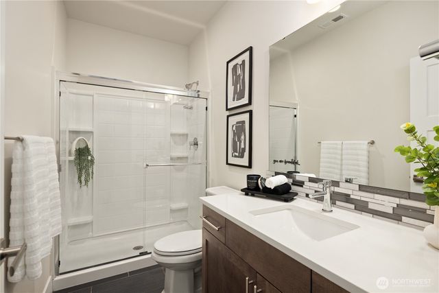 18315 17th Avenue W, Lynnwood, WA 98037