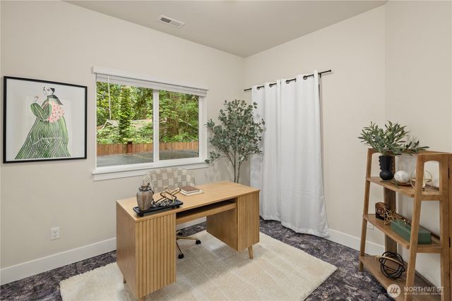 18315 17th Avenue W, Lynnwood, WA 98037