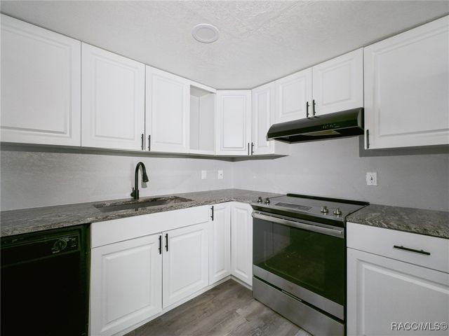 8344 N Sarazen Drive, Citrus Springs, FL 34434