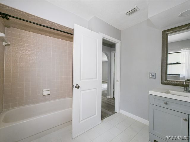 8344 N Sarazen Drive, Citrus Springs, FL 34434