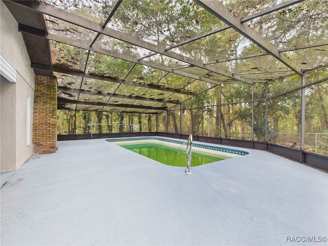 8344 N Sarazen Drive, Citrus Springs, FL 34434