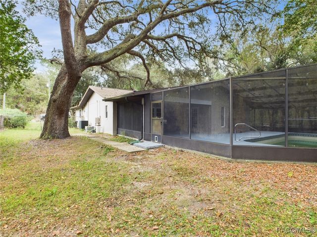 8344 N Sarazen Drive, Citrus Springs, FL 34434