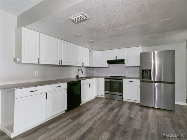 8344 N Sarazen Drive, Citrus Springs, FL 34434