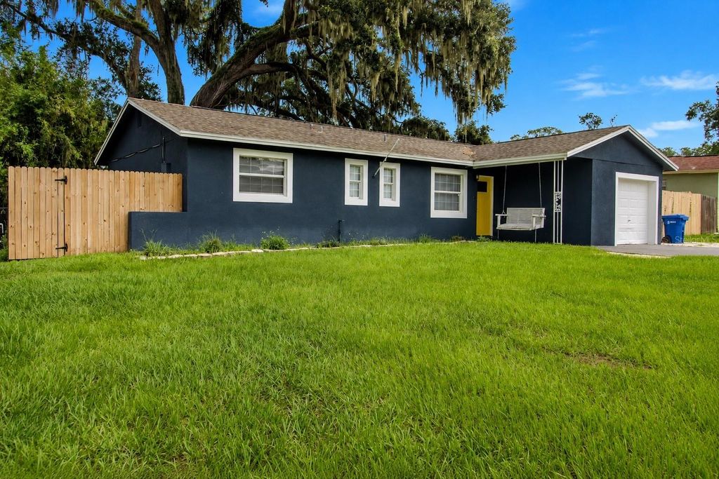 113 INWOOD CIRCLE, Brandon, FL 33510