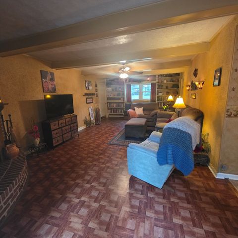 1515 Plaza Dr., Dothan, AL 36303