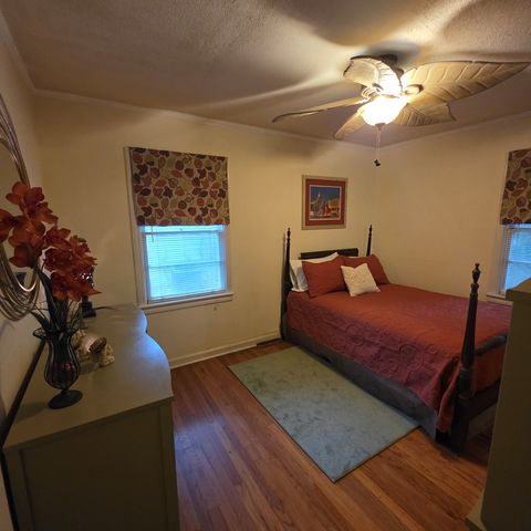 1515 Plaza Dr., Dothan, AL 36303